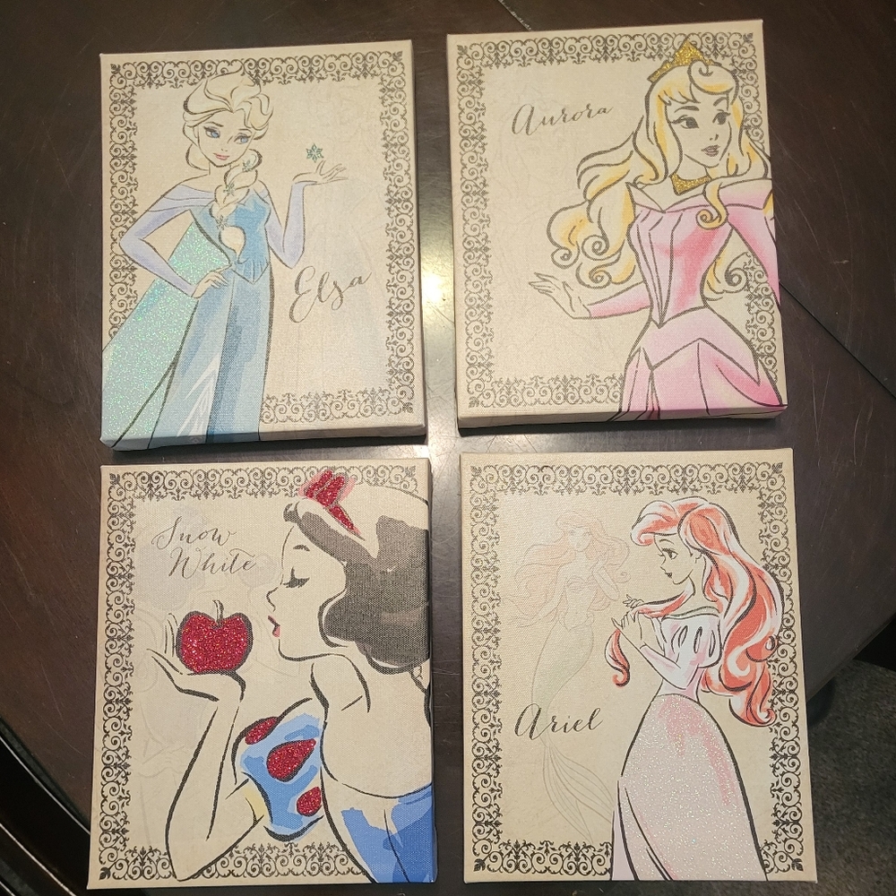 Disney Princess Wall Decor Set - Blue, Pink, Red